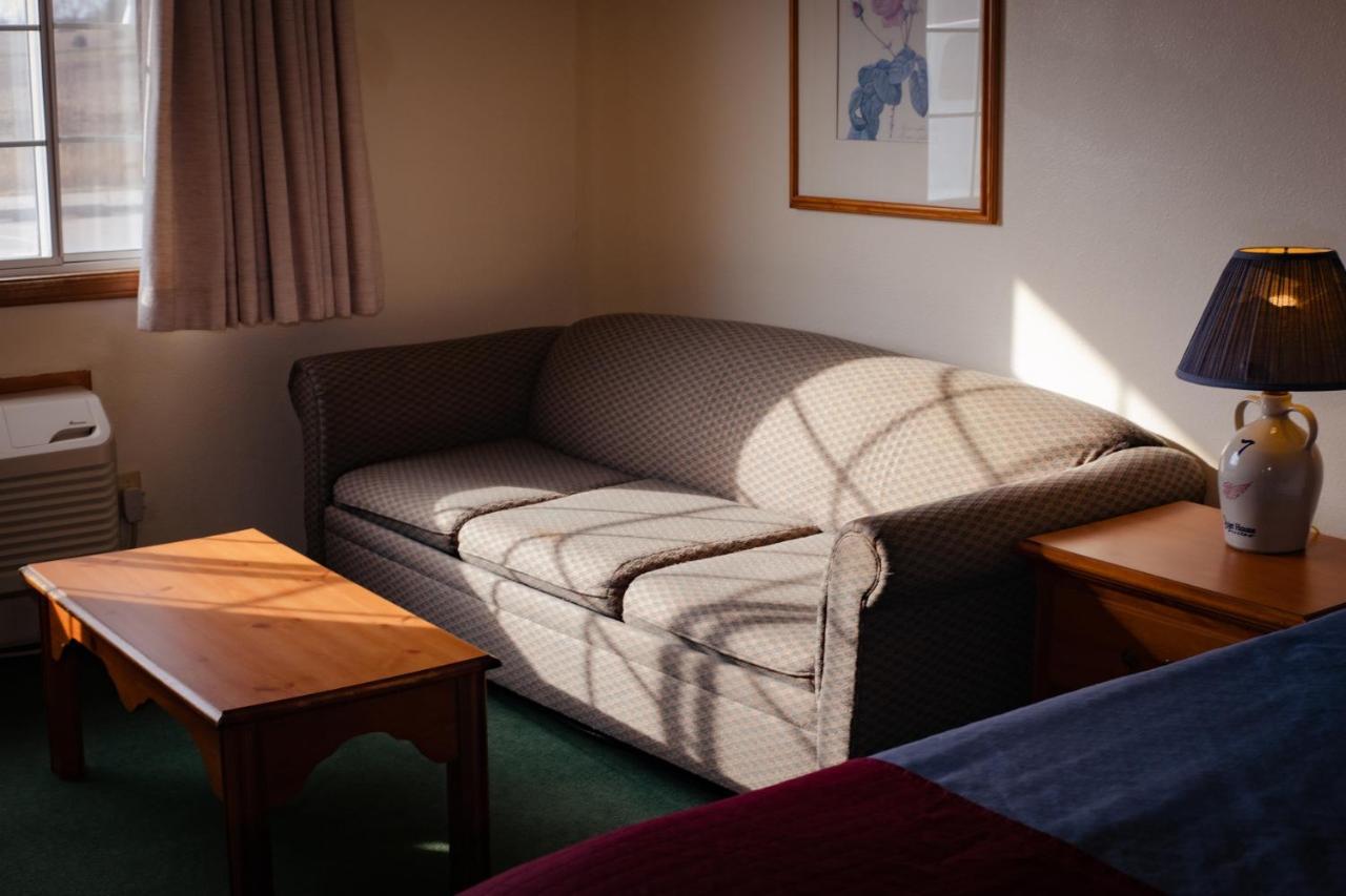 Cozy House & By Marifah Hotel Williamsburg