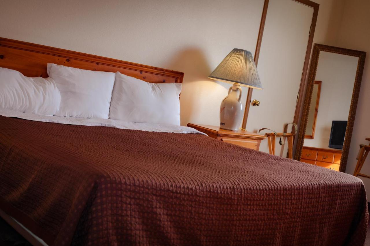 Hotel Cozy House & By Marifah Williamsburg